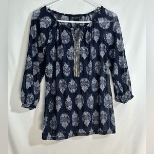 International concepts  woman blouse size small